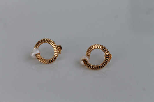 HAMPTON PEARL EARRINGS