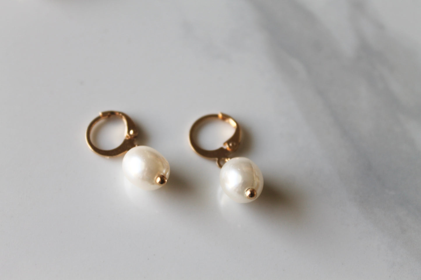 THE PALM BEACH PEARL EARRING